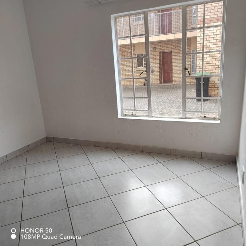 2 Bedroom Property for Sale in Waterval North West